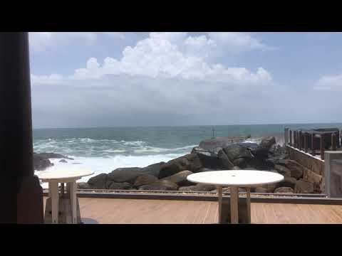 Unawatuna  beach   in  sri lanka