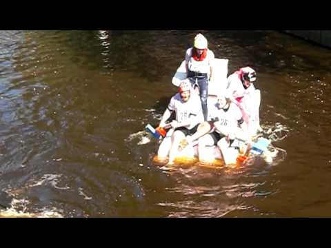 Valborg 2009 - Forsränningen Uppsala Klipp 4