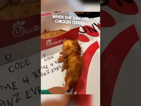 Her Chick-Fil-A chicken tender was alive 😱