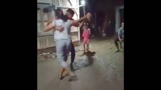 Download lagu Viral Dansa Kizomba Timor (Gembala Sapi 🐄) mp3