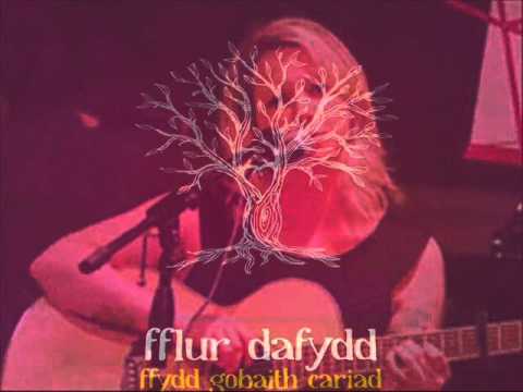 Fflur Dafydd - Rachel Myra
