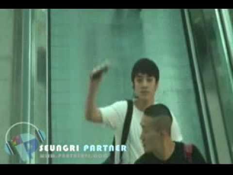 [SR FANCAM] 100806 Seungri @ airport