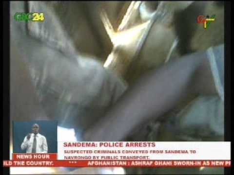 Sandema; police convey suspected criminals by public transport