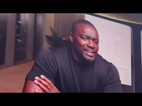 Thaddaeus Koroma - Coaching Ausraster gegenüber Kunden - Broke2Boss Erfahrung - Junger Mann