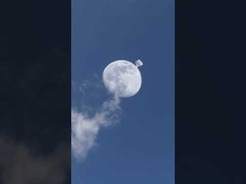 Moon Crash - Something hit the Moon!