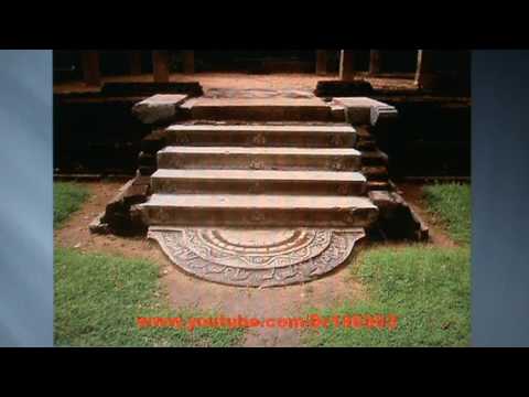 Sandakadapahana Sihala Kalakaruwa (Original) සඳකඩ පහනේ  (මුල් ගීතය) - Pundit Amaradeva (1970)