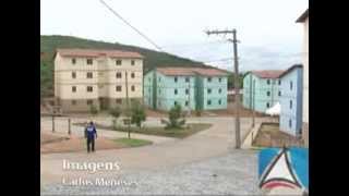 preview picture of video 'Mais quatrocentos e noventa e oito famílias do município de Jequié recebem casa própria'