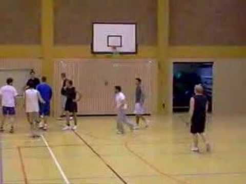 Teutonia Hausen beim zocken