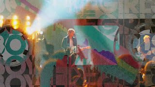 BOYS LIKE GIRLS - THE GREAT ESCAPE (LIVE FROM MGM MUSIC HALL AT FENWAY PARK)