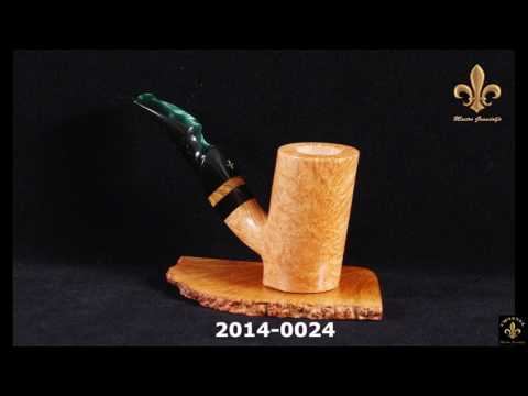 2014-0024 "Stand-up" briar pipe Mastro Grandolfo