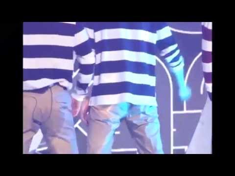 EXO Chanyeol Sexy