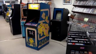 Classic 1981 Ms. Pac-Man Arcade Machine - Original Coin Operated Cabinet, Not The Cardboard Repro!