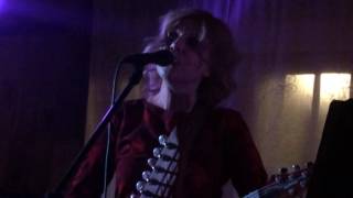 Tanya Donelly, “Sweet Ride”