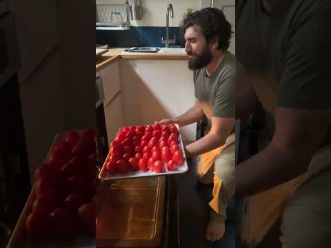 How we preserve whole tomatoes for Winter 🍅 #growyourownfood #canning #offgridliving