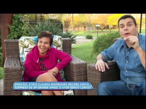 Claudia Rodrigues recebe visita surpresa de Sérgio Loroza em clínica