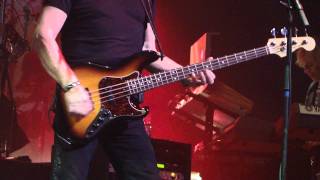 The Other Side of Life - Moody Blues bass tutorial.MP4