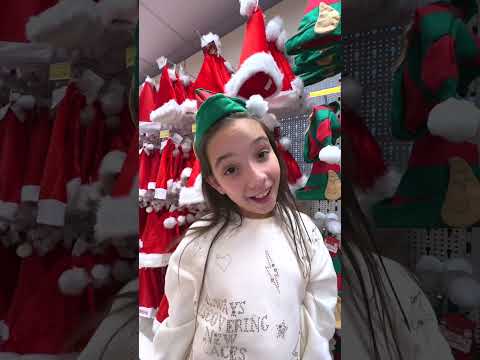 🥺 Teo la cumpărături 🎅🏻 EXISTĂ oare CADOURI  🥺 Sad story Happy story #shortsfeed #shorts