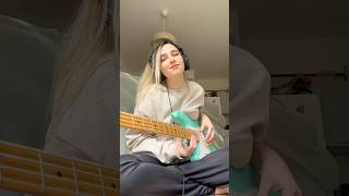 Download lagu Charlie Puth - Attention (Bass Cover) mp3 Download lagu Charlie Puth - Attention (Bass Cover) mp3