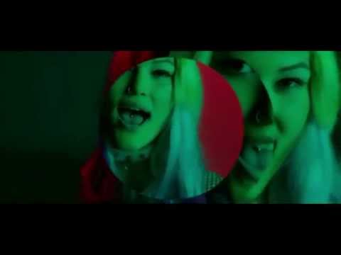 Showtek vs. Neon Jungle - Show Us What U Got (AV Mashup)