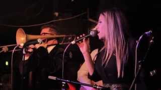 He Got Away Live (Lucy Woodward)