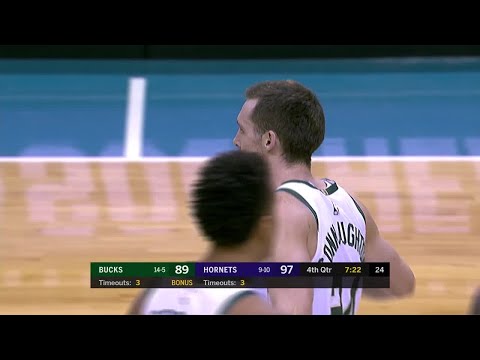 4th Quarter, One Box Video: Charlotte Hornets vs. Milwaukee Bucks