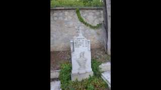 preview picture of video 'Il cimitero di Isera'