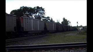 preview picture of video 'CSX Hopper Train at Momence, IL'
