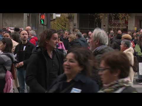 "HAY QUE DISPARAR Y BIEN APUNTAO"en BILBAO JALEAN a ETA y LIBERAR A TODOS LOS ASESINOS.