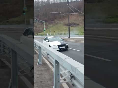 Municipiul Reșița la intersecția drumurilor naționale principale DN 58B cu DN 58.