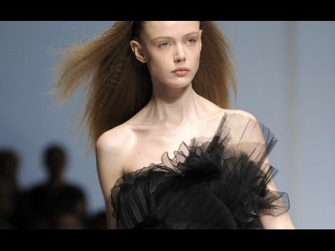Gianfranco Ferre | Spring Summer 2010 Full Fashion Show | Exclusive
