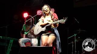 Calabash 2018 - Dennis Brown Medley - Naomi Cowan (Acoustic)