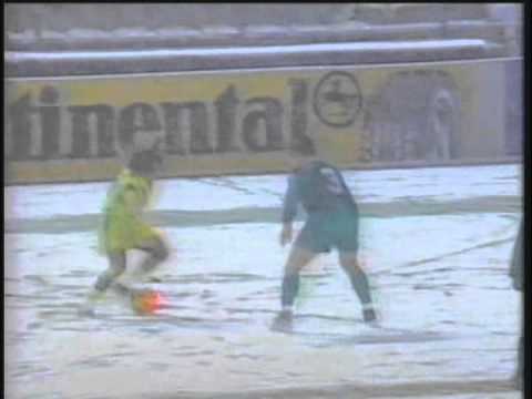 1995 (December 6) Nantes (France) 0-Panathinaikos (Greece) 0 (Champions League).mpg