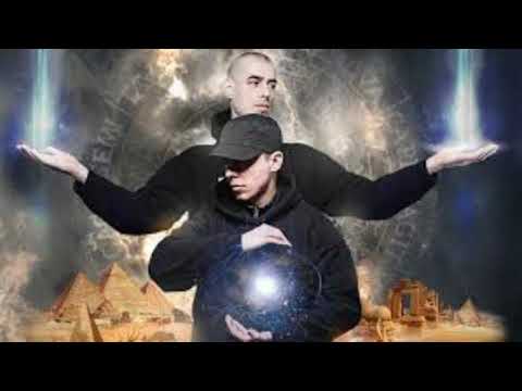 Absztrakkt Cr7z W&S Hip Hop Medi