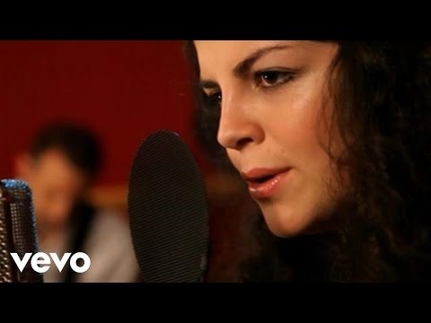 Nikki Yanofsky - Bienvenue Dans Ma Vie (RAWsession)