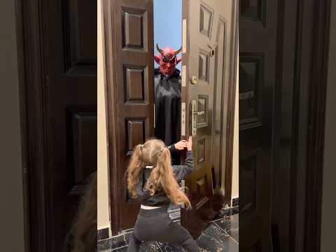 جني دق باب بيتنا ولكن 😰