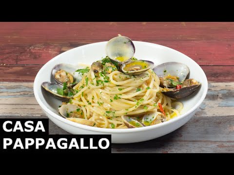 Spaghetti with clams
