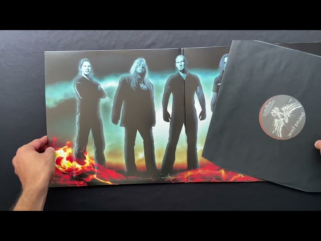 Vídeo relacionado con Primal Fear - Live In The USA (2 Lp White % Blue And Red Marbled Vinyl) [Vinilo]