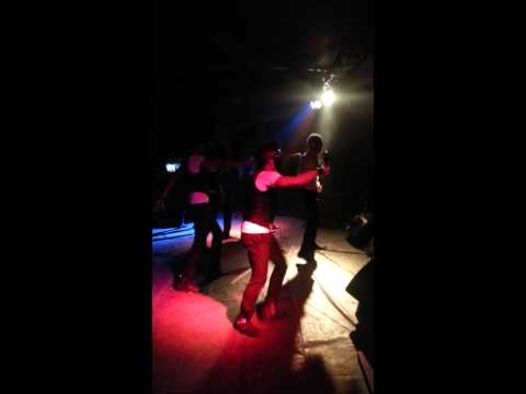 William el magnifico en la discoteca