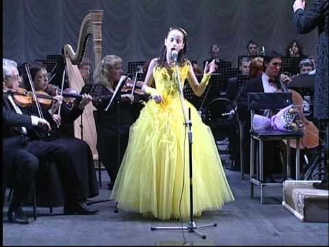 ГОЛОС С НЕБЕС, ВИКА 11 ЛЕТ. АВЕ МАРИЯ - Видео Виктория Оганнисян - Showbiza.com/ru