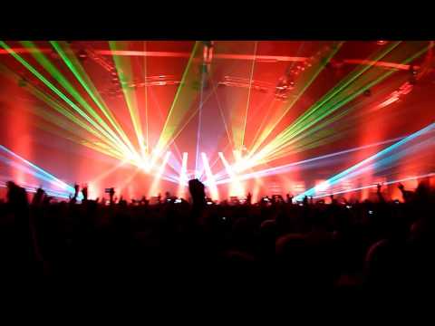 ASOT 500 Den Bosch - Markus Schulz | Perception In The Redlight District (Markus Schulz Mashup)