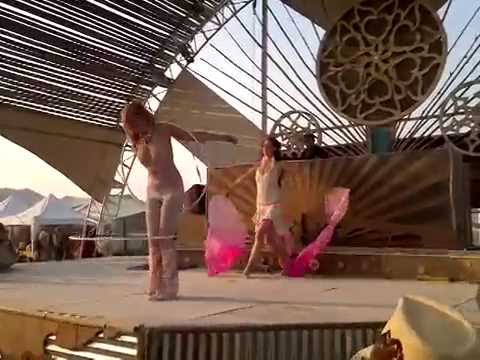 Emancipator's Sunrise Set at Burning Man 2013 (Part 2)