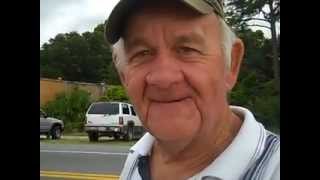 preview picture of video 'Apalachicola Bay Veteran Oysterman John Polous of Eastpoint, Talks About Shelling Work'