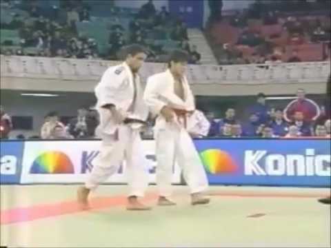 JUDO 1999 Kano Cup: Larbi Benboudaoud (FRA) - Michihiro Omigawa (JPN)