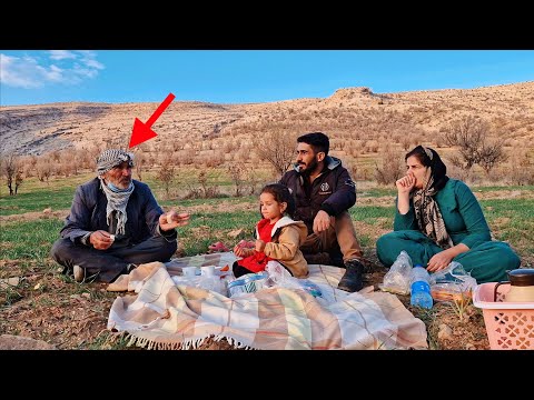 "Agha Ali and Mahnaz's romantic journey into nature: A conversation with a hardworking farmer ❤️🌼"