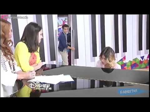 Violetta 3- Vilu canta ''Descubri'' y llega leon