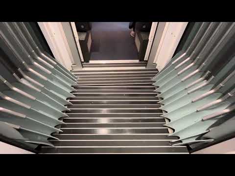 Einfahrt Basel SBB Gleis 6 IR 37 Teil 1