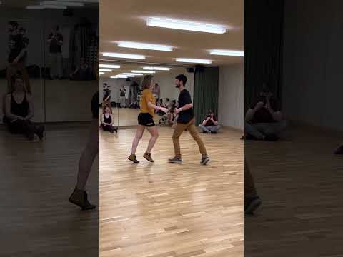 Yse Góes e Matheus Antunes - Forró Vynil Zurich 2023