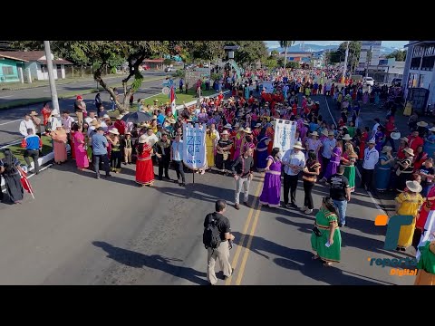 Realizan el Desfile de las Mil Naguas en Chiriquí