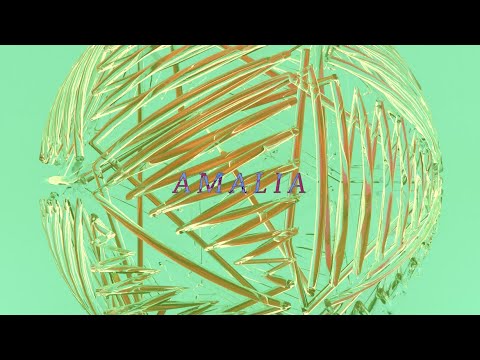 Diamante Eléctrico - Amalia [Mood Video]