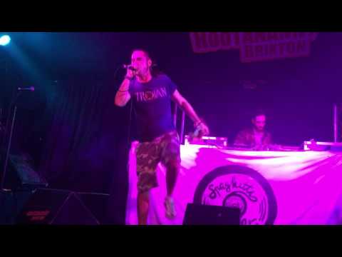 Manlio Calafrocampano  Ridi live @Hootananny Brixton Spaghetti Night